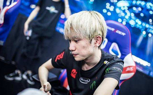 体育专家指 体育专家指